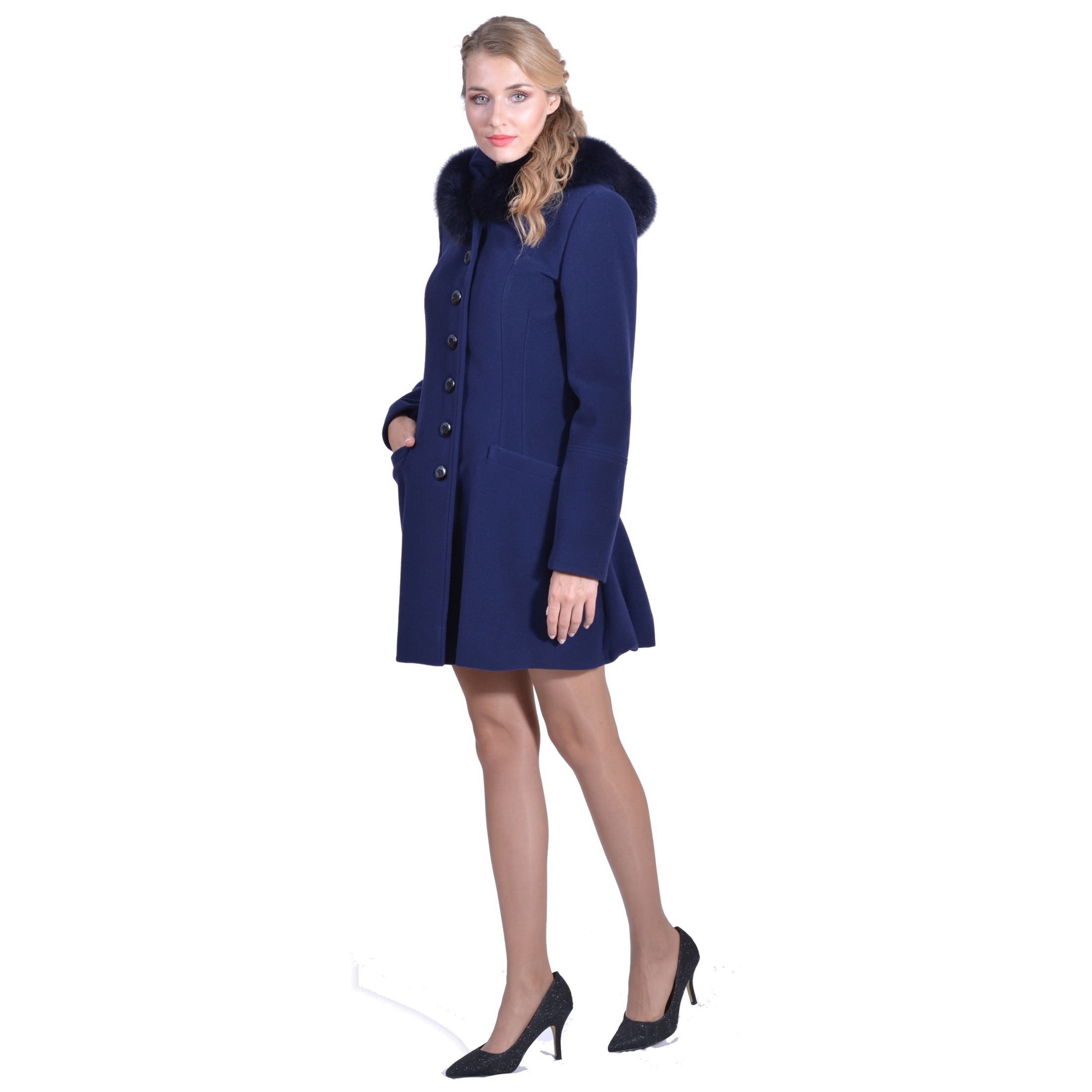 short and modern lady m winter coat with hood, kratki i moderni kaput lady m s kapuljačom